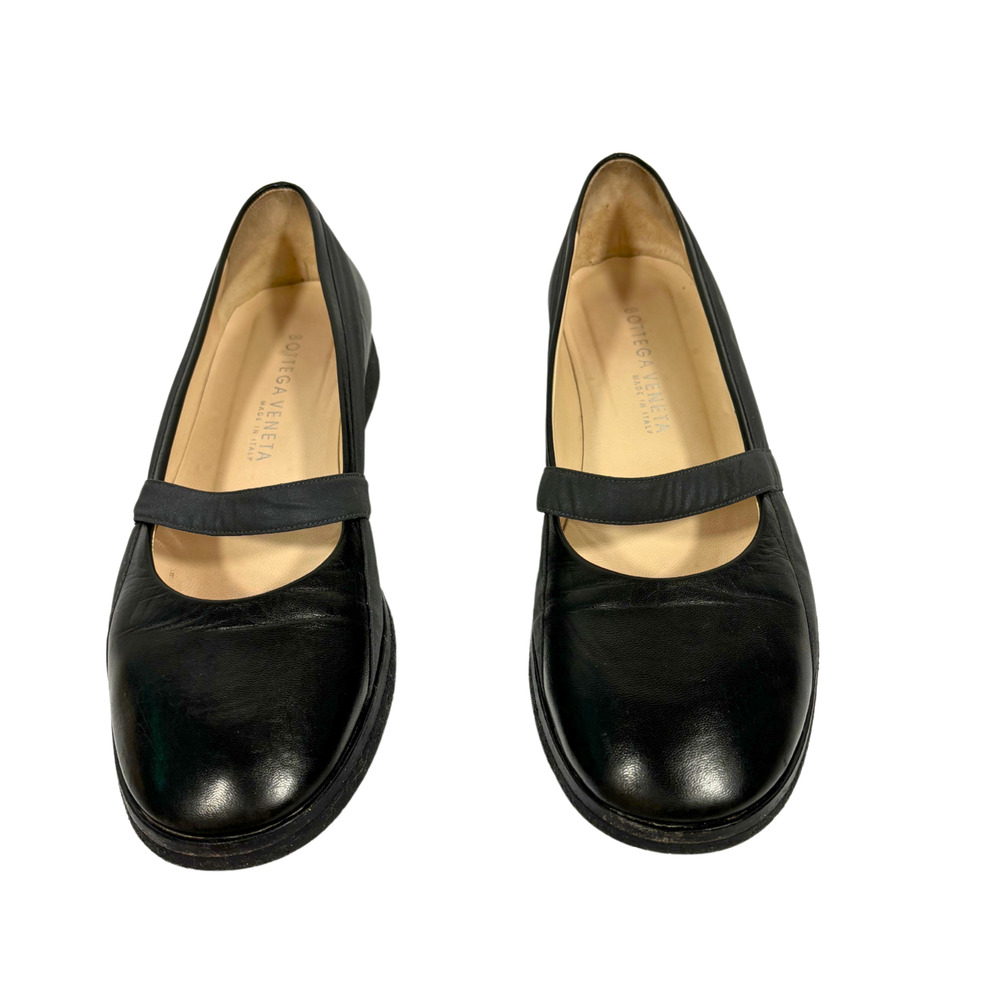Bottega Veneta women ballet flats Size 7.5